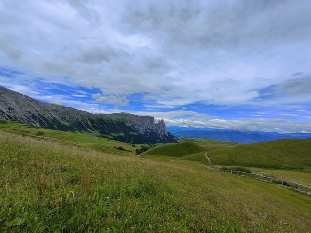 Photo 2023 08 07 11 21 13