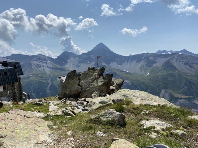 Photo 20 08 21, 13 04 24