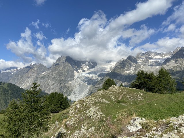 Photo 16 08 21, 10 10 36