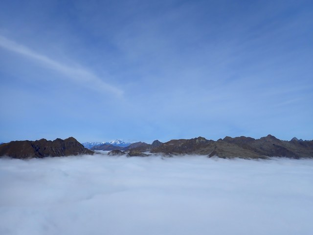 Pb010028